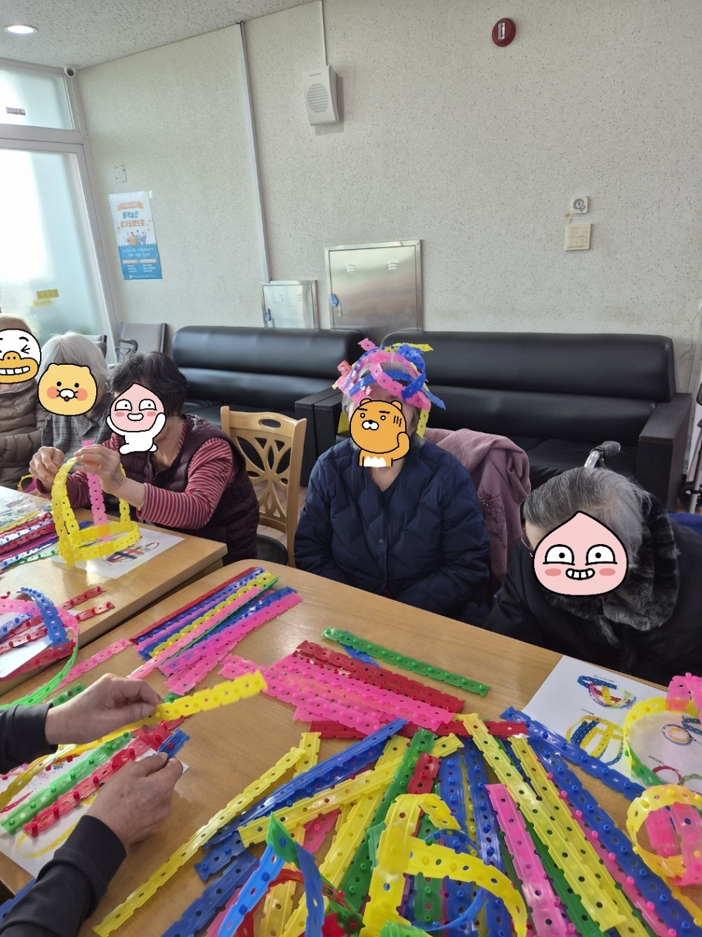 67a954cf282cacdc9abb500a7fa60841_1766560