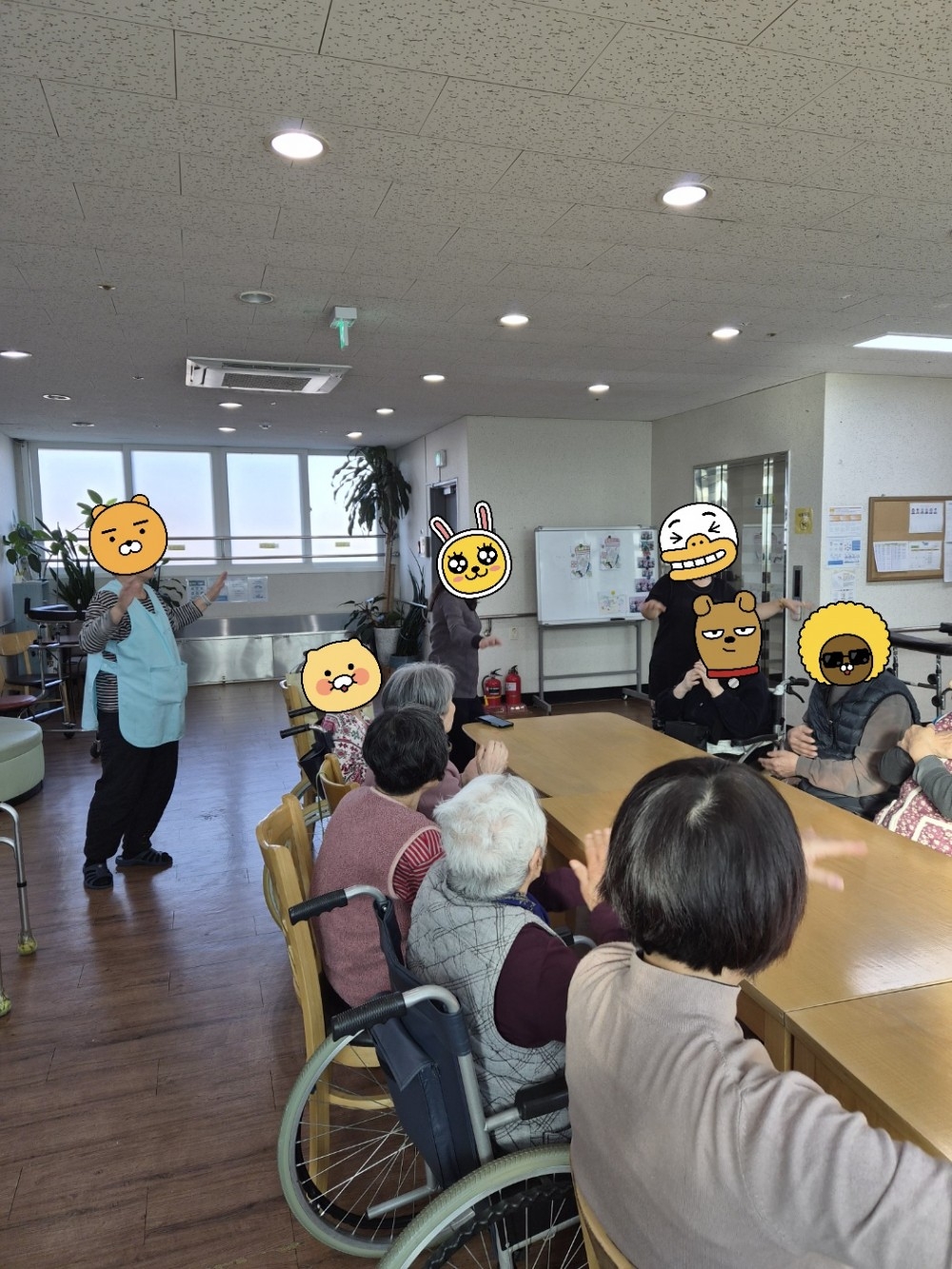 caad83f9b06e46e81ceee382c6f23d5c_1764658