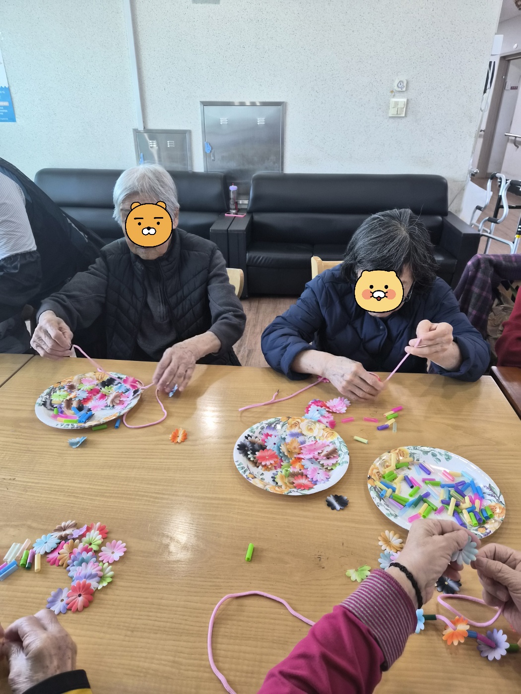 ce8a6ac4fada459848fb0921db813987_1775631